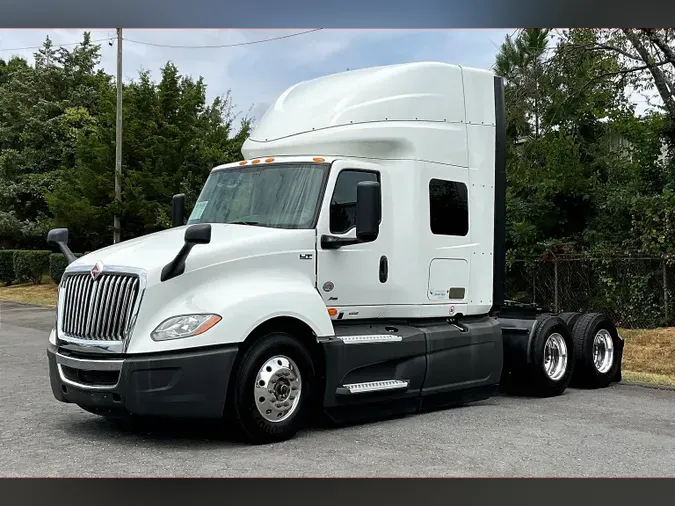 2022 INT LT625 6x4