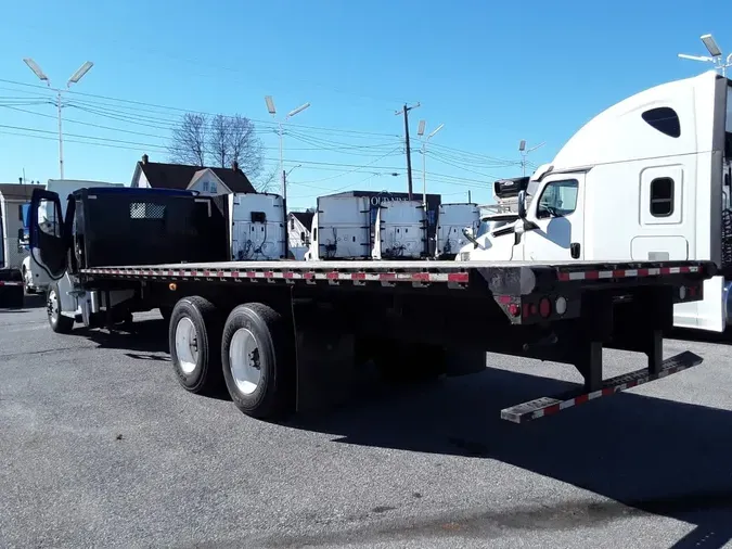 2020 FREIGHTLINER/MERCEDES M2 1069e005285ba2bf89ad6a399d4b56bf244