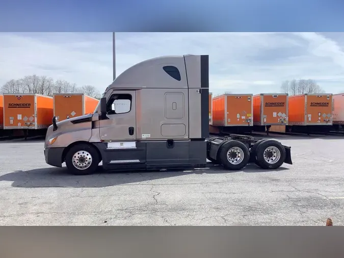 2022 Freightliner Cascadia 1269e01837934416f8335d58d87b0513fe6