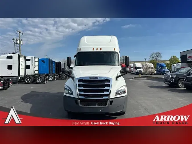 2020 FREIGHTLINER CA126