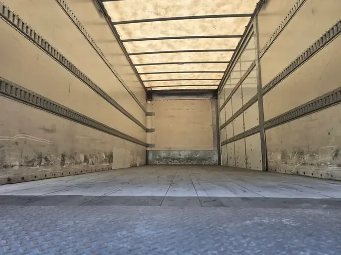 2018 FREIGHTLINER/MERCEDES M2 106