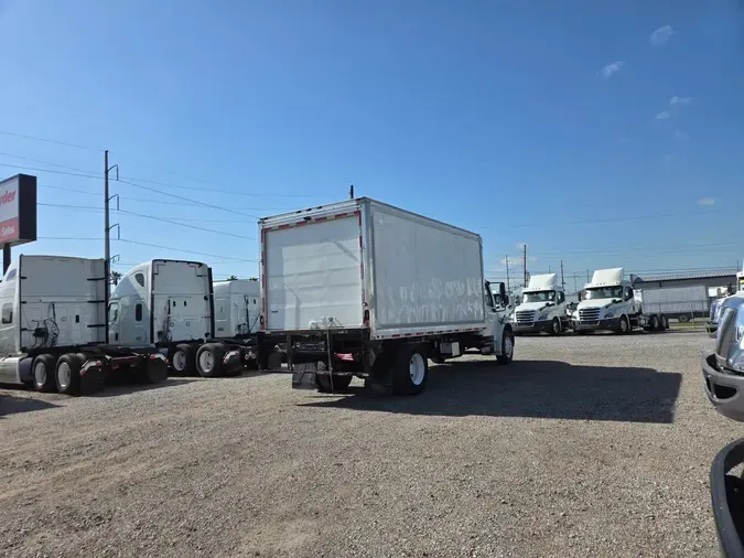 2019 FREIGHTLINER/MERCEDES M2 106