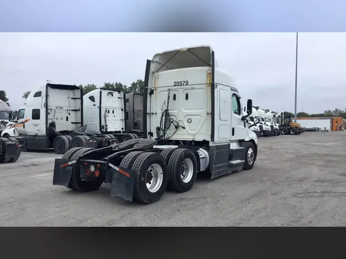 2021 Freightliner Cascadia 1269e0abc1e3c15a15c9846b05e2eff9d81