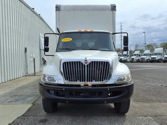 2019 NAVISTAR INTERNATIONAL 4300