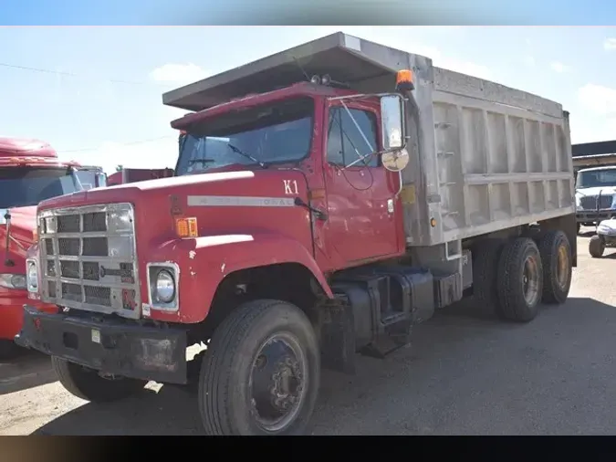 1999 INTERNATIONAL S25009e12f2eb1ec92445b645bd1129cca055