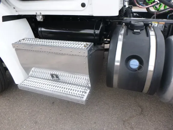 2019 Peterbilt 567