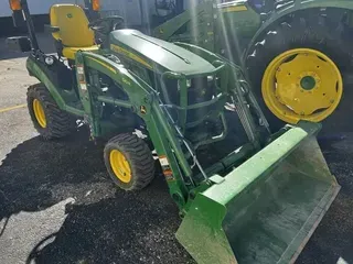 2020 John Deere 1025R