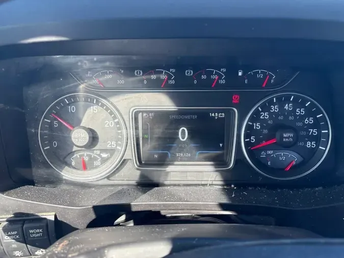 2019 NAVISTAR INTERNATIONAL LT625 DAYCAB T/A9e1962439b709d9c2676a6ce6c5e97a0