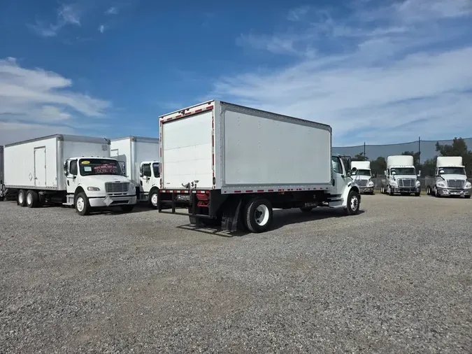 2019 FREIGHTLINER M2 1069e1bb01bbc3c1dec416fd5c05354dd19