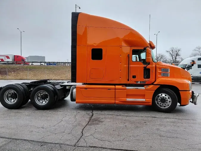 2022 MACK AN64T9e1cc206a155bc9a80bd066d6b4b4263