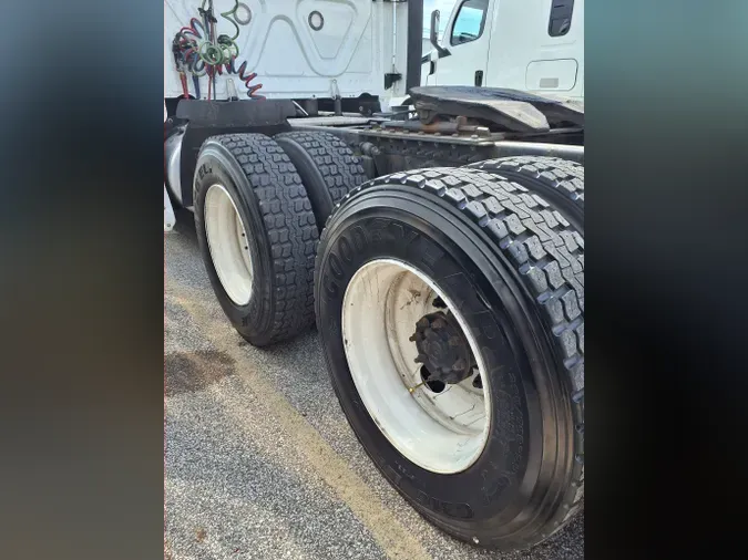 2019 FREIGHTLINER/MERCEDES NEW CASCADIA PX12664