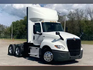 2025 INT LT625 6X4