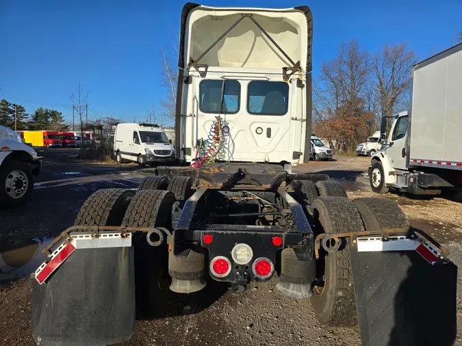 2020 FREIGHTLINER/MERCEDES NEW CASCADIA PX12664