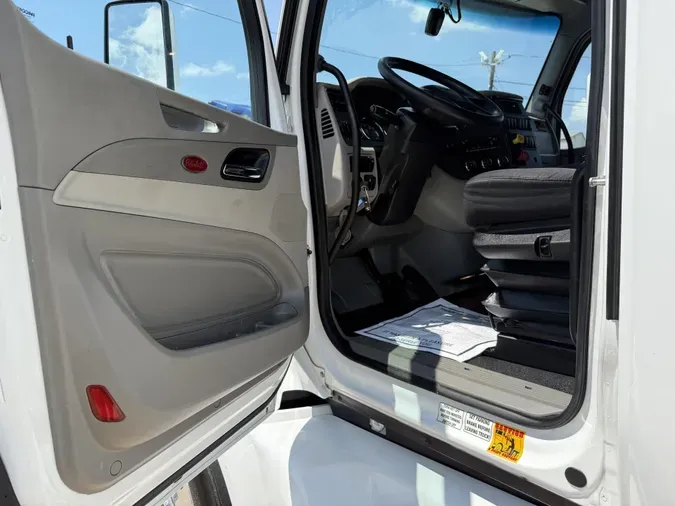 2022 Peterbilt 579