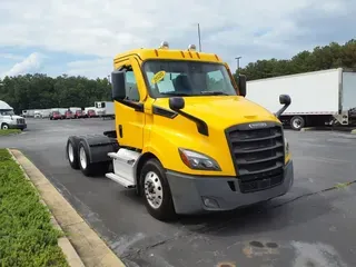 2020 FREIGHTLINER/MERCEDES NEW CASCADIA 116