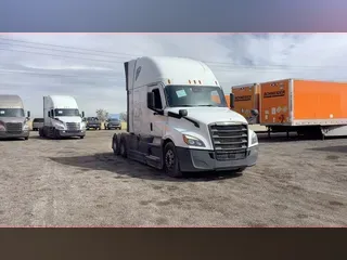 2021 Freightliner Cascadia