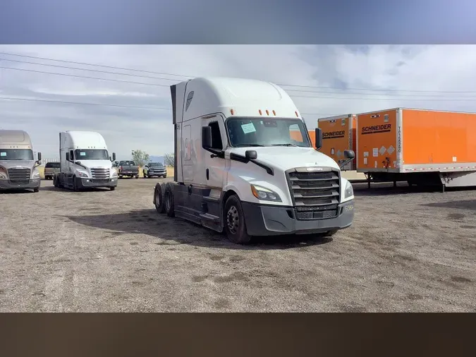 2021 Freightliner Cascadia9e2b293b9bf3d22a8eae5281f8b28604