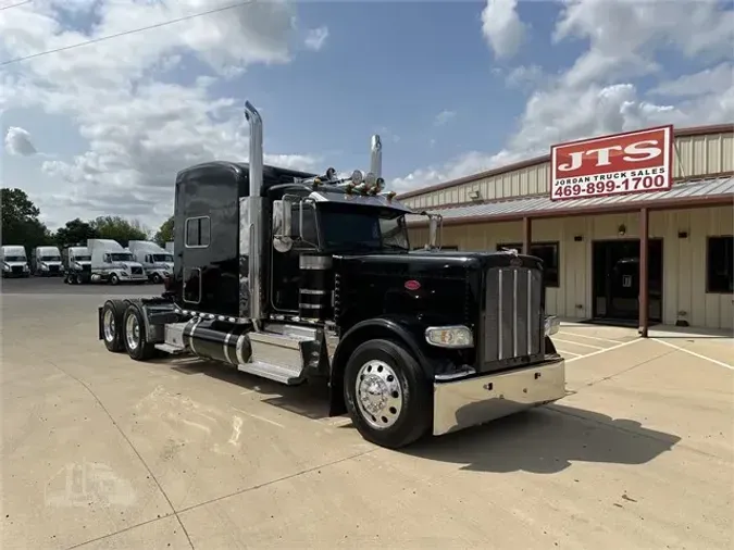 2021 PETERBILT 389