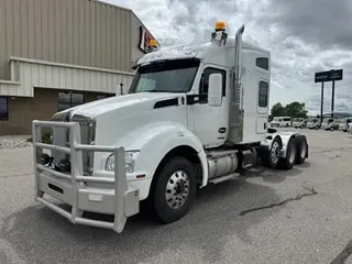 2022 Kenworth T880
