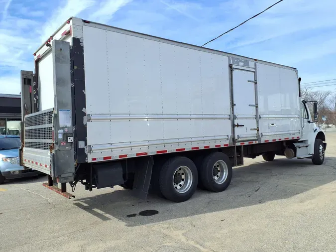 2019 FREIGHTLINER/MERCEDES M2 106