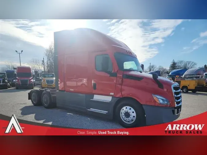 2021 FREIGHTLINER CA126