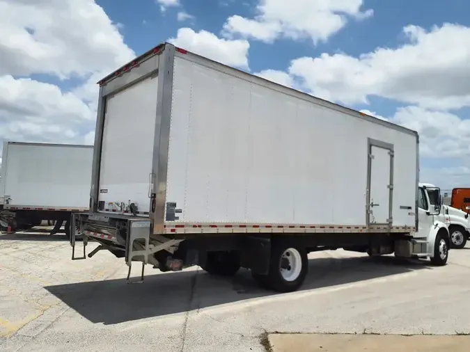 2019 FREIGHTLINER M2 106