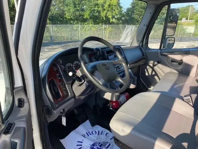 2020 Freightliner Business Class M2 106