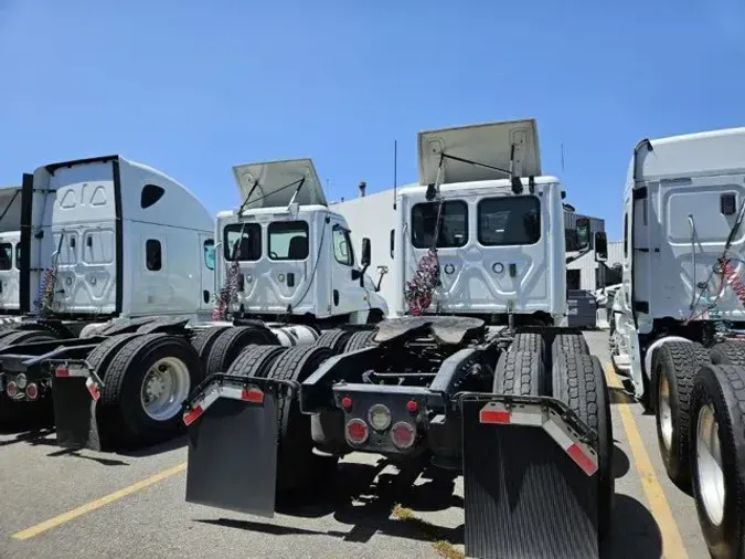 2019 FREIGHTLINER/MERCEDES NEW CASCADIA PX12664