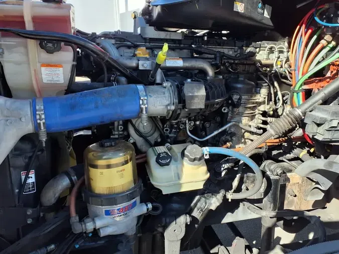 2019 FREIGHTLINER/MERCEDES CASCADIA 125