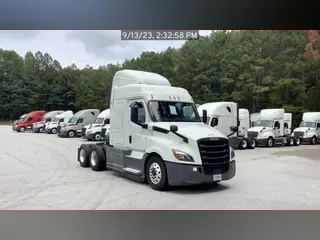 2019 Freightliner Cascadia