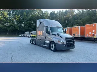2023 Freightliner Cascadia 126