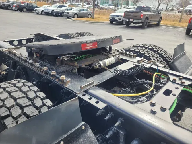 2020 International LT625