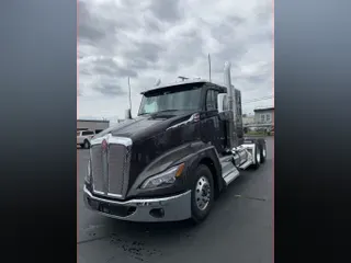 2025 Kenworth T680