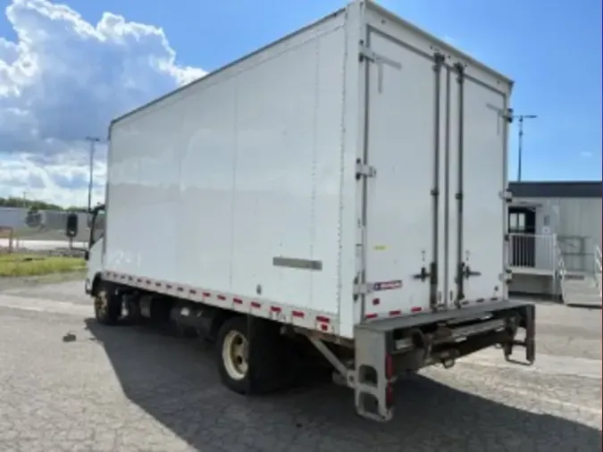 2019 ISUZU NQR