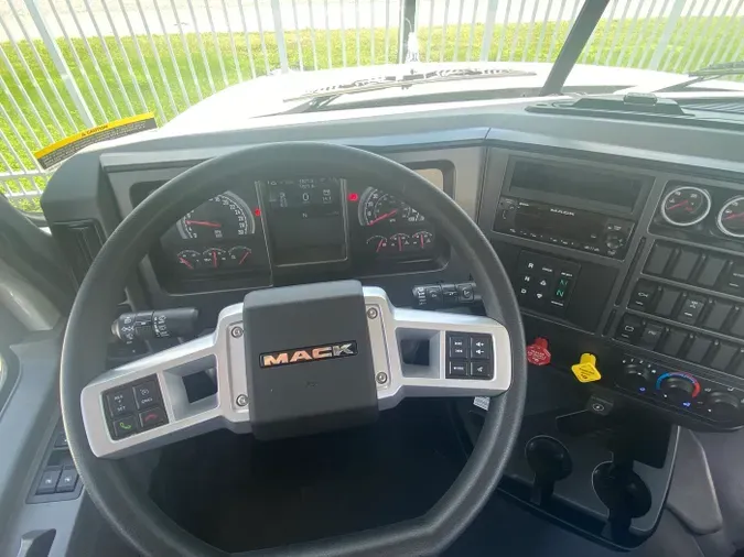 2026 Mack Granite GR649e4a273d803458187d39ad839b725c21