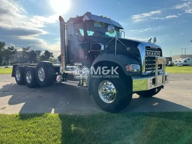 2025 MACK GR84F