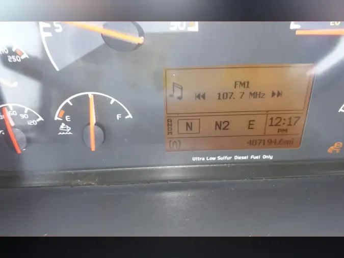 2016 VOLVO VNL42TRACTOR