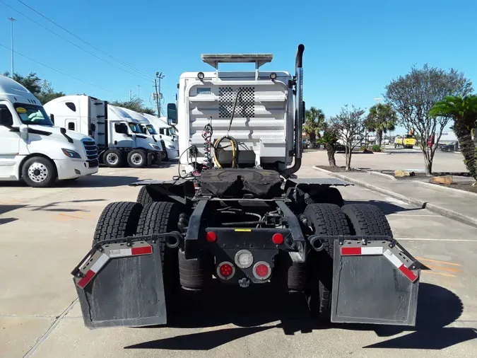 2016 FREIGHTLINER/MERCEDES CASCADIA 125