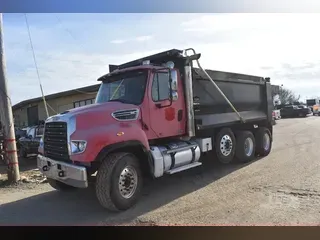 2012 FREIGHTLINER 114SD