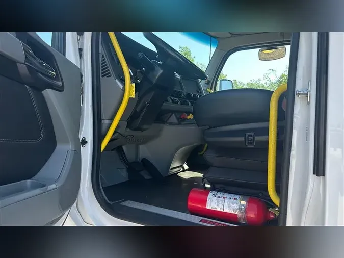 2021 KENWORTH T680