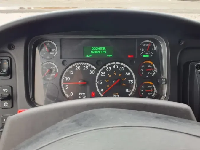 2019 FREIGHTLINER/MERCEDES M2 106