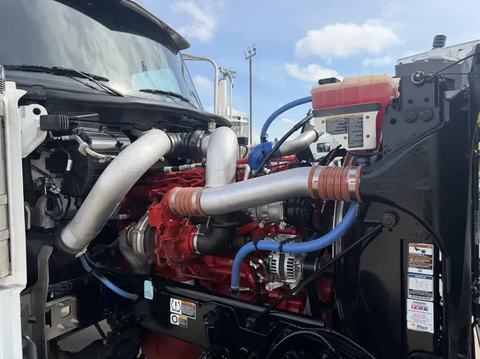 2026 Peterbilt 5899e598631301092f06f682823488ef9a5