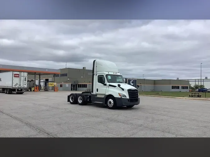 2020 Freightliner Cascadia 1269e5c285ef81d12bd33cac0b2c87c5527