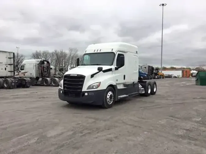 2020 Freightliner Cascadia