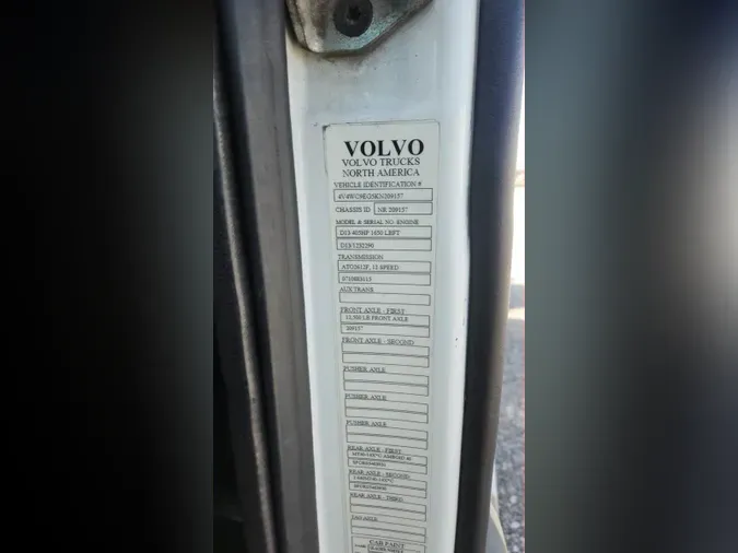 2019 Volvo VNL 740