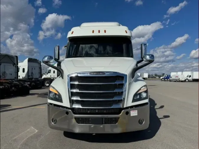 2020 FREIGHTLINER/MERCEDES NEW CASCADIA 116