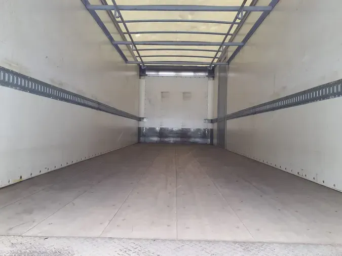 2018 FREIGHTLINER/MERCEDES M2 106