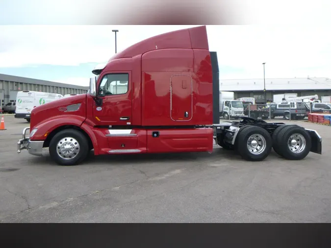 2022 Peterbilt 579