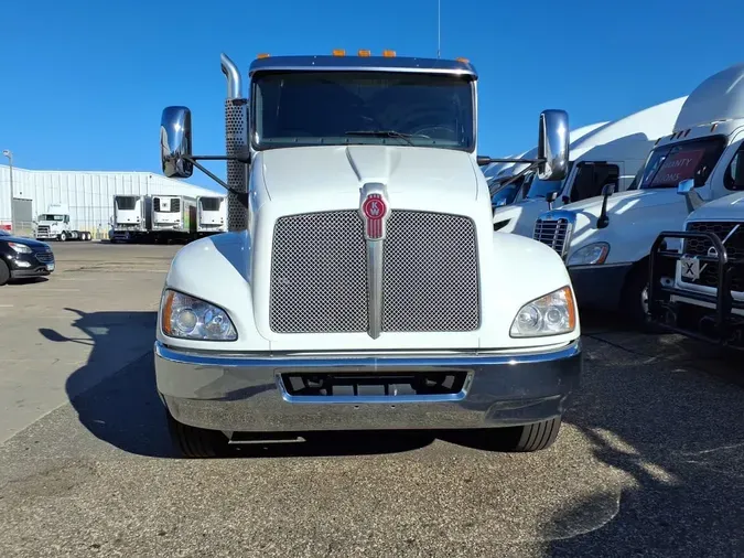 2020 KENWORTH TRUCKS T370