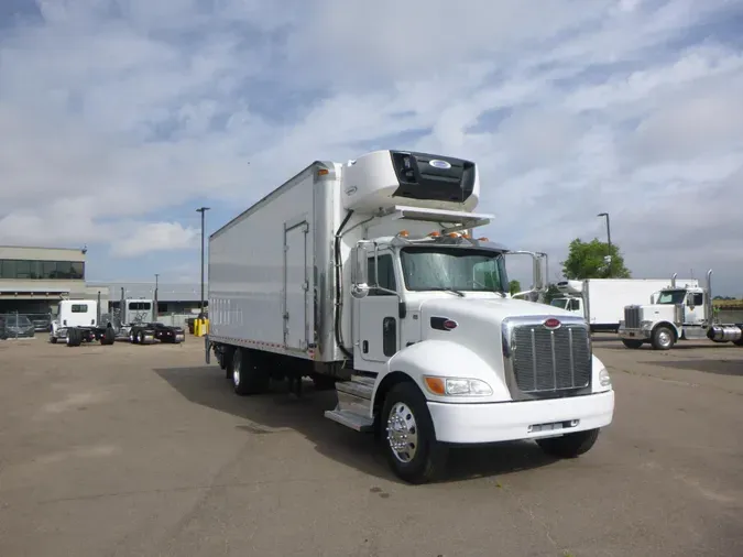 2020 Peterbilt 337